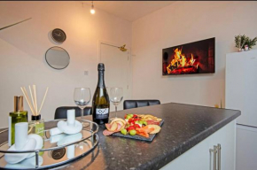 5 minute walk from Bury city centre -1 bed flat